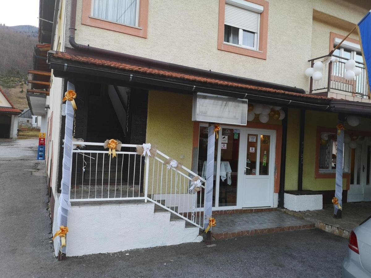 Apartmani Ruza Krasno Polje Exteriör bild